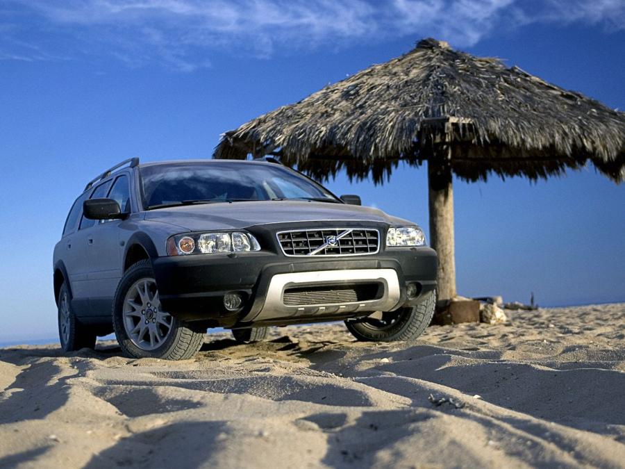  Volvo XC70 2005 года  (US) (фото 11 из 30)